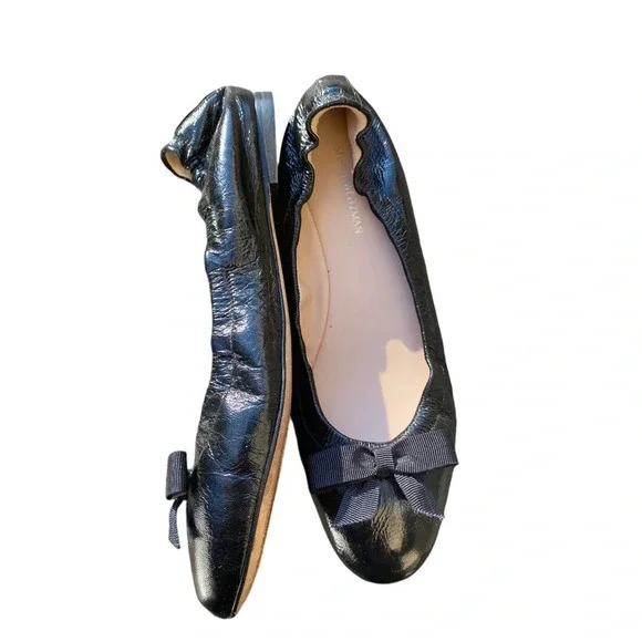 Stuart Weitzman Raven Flats bow black patton leather size 7.5 - Picture 3 of 9